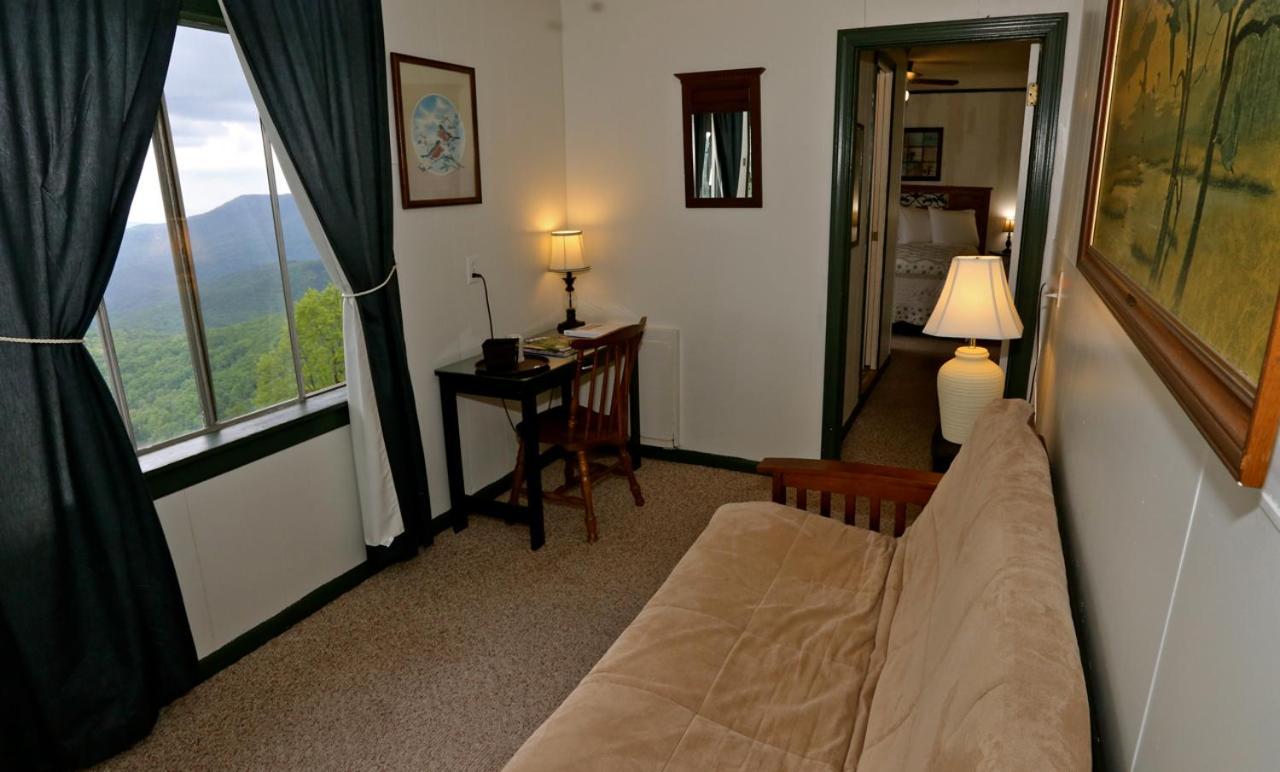 Little Switzerland Alpine Inn מראה חיצוני תמונה